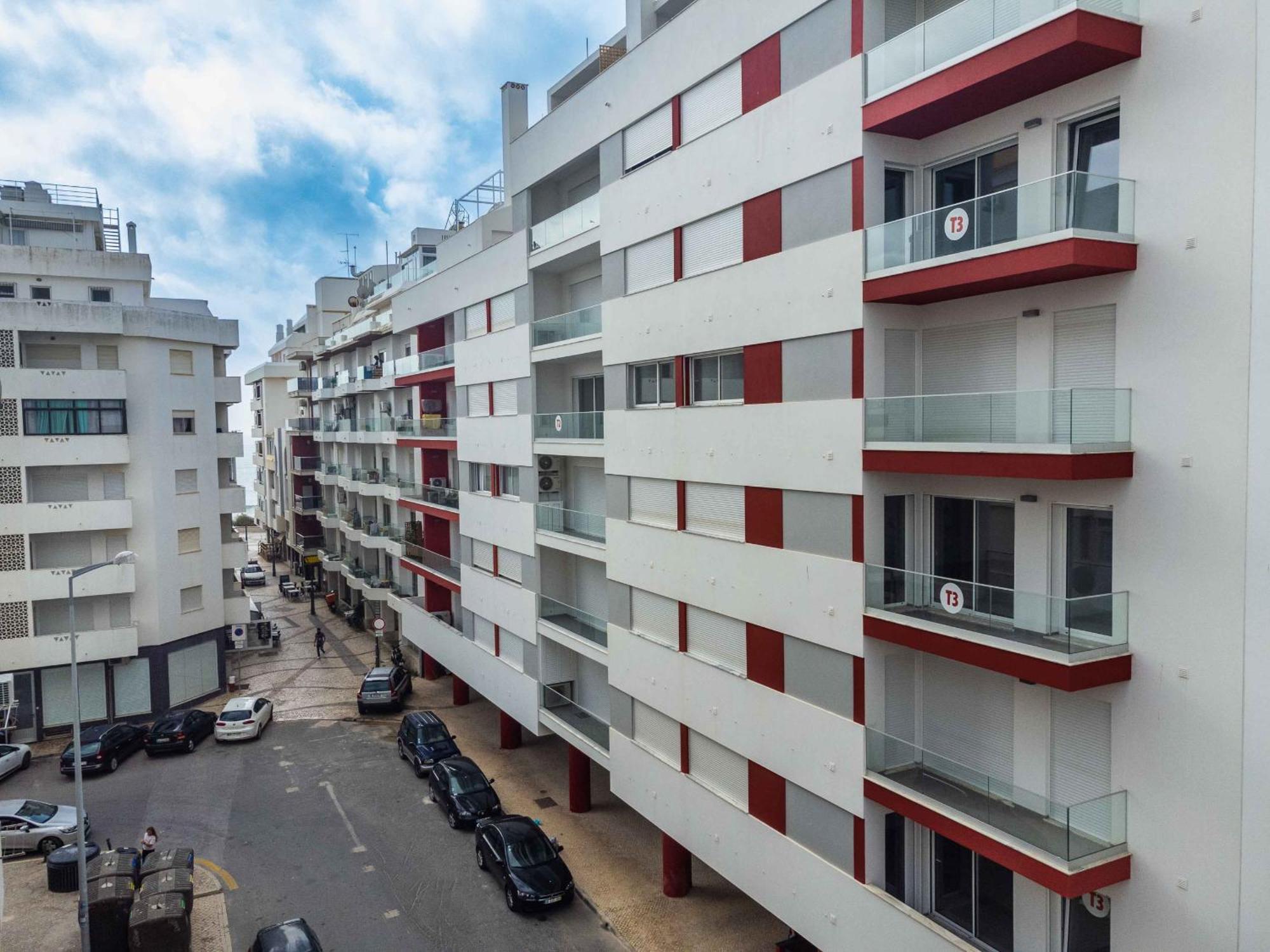 Caravelas 2-Bedroom Apartment With Pool - 50M From The Beach Armação de Pêra Buitenkant foto
